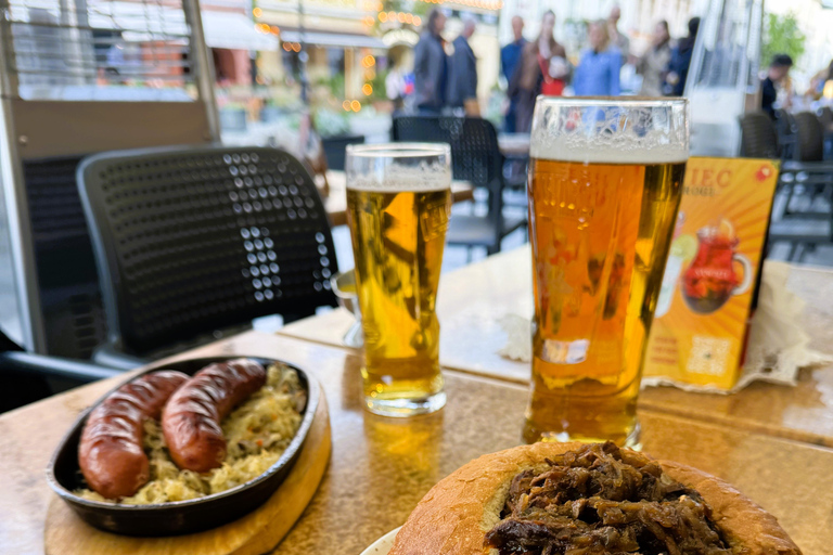 Warsaw: Hidden Gems Food and Culture Tour for Small Groups