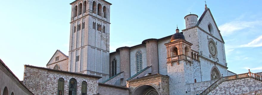Assise : La vie de Saint François en Tuk Tuk, chauffeur italien