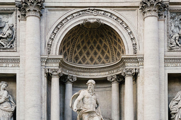 Rome: Trevi Fountain Entry Ticket with Guided Tour Options