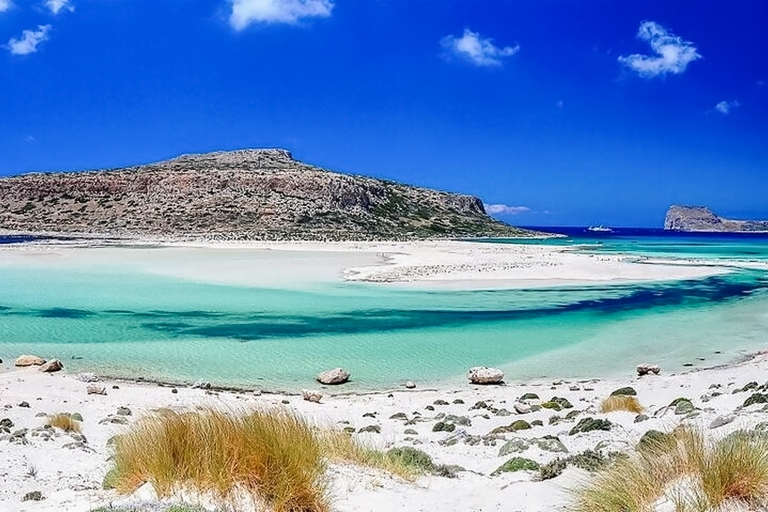 From Chania Areas: Gramvousa Island Day Trip and Balos Beach Pickup from Kalyves and Almyrida