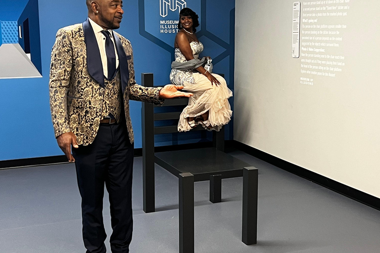 Museum of Illusions Entry Ticket