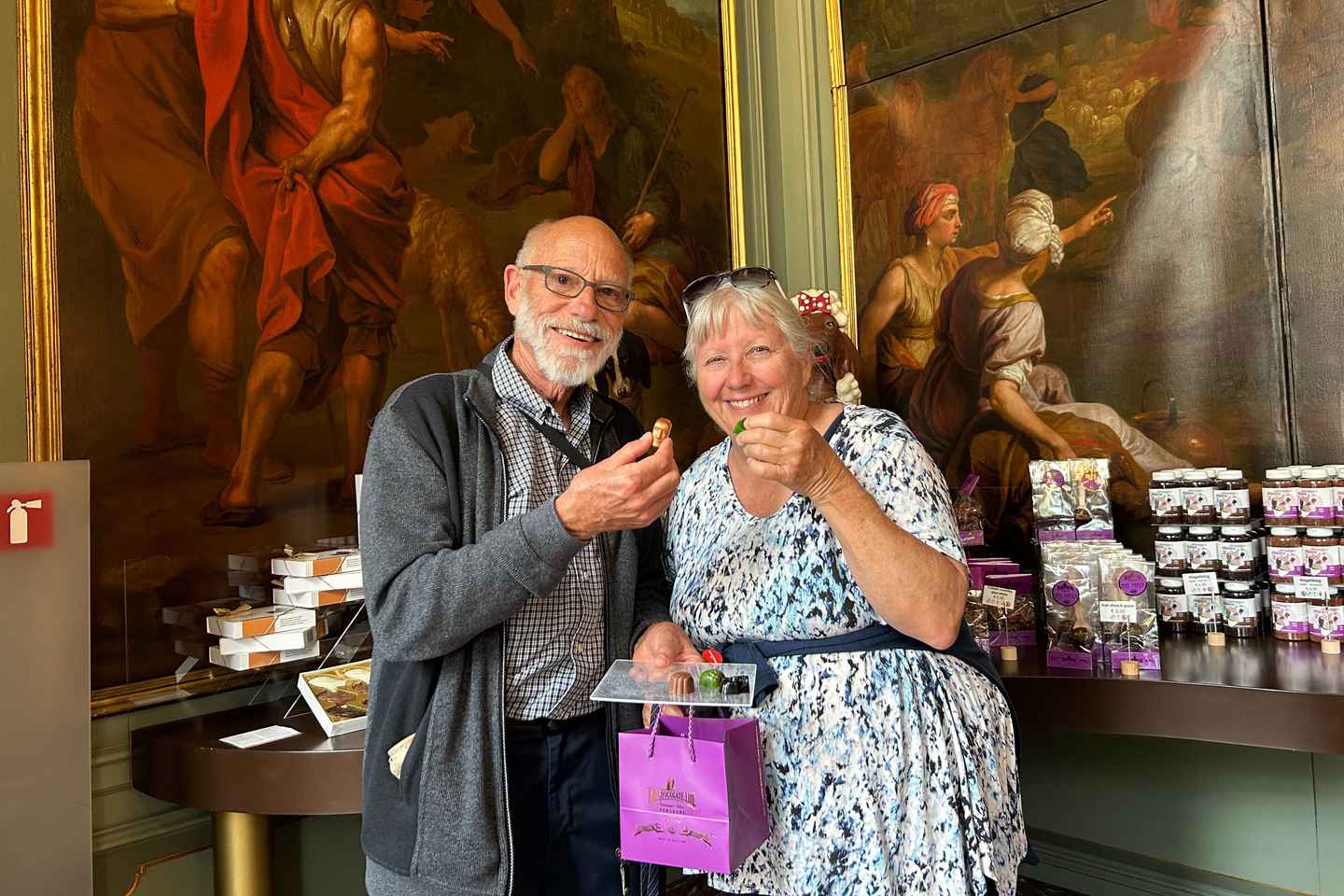 Antwerp: Food Walking Tour with 5 Tastings