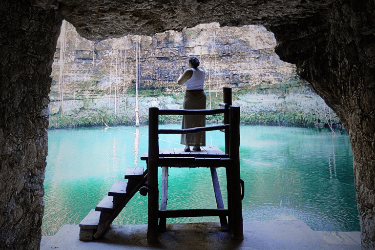 Valladolid: Chichen Itza + 2 Cenotes with Shared Transportation VALLADOLID: CHICHÉN ITZÁ + 2 CENOTES SHARED TRANSPORTATION