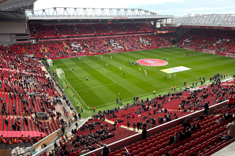 Liverpool: Liverpool FC Game Ticket at Anfield Premier Club - Hospitality