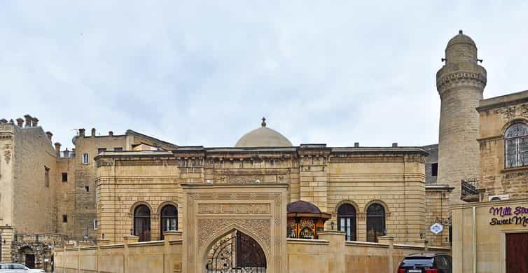 Best of Baku: 4-Hour City Tour Historic and Modern Landmarks photo 3
