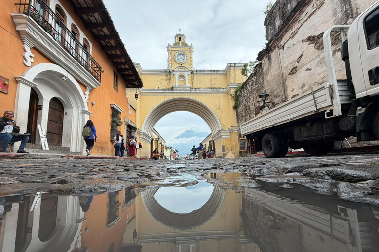Lake Atitlán and Antigua Guatemala One-Day Sightseeing Tour