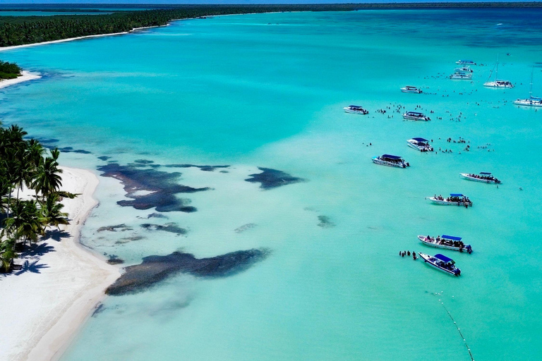 4-Day Full VIP Package: Saona Island + City Tours + Bahia de las Aguilas From Santo Domingo 4 Days Saona Island + City Tours + Bahia de las Aguilas