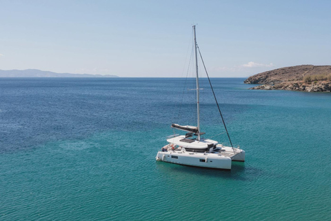 Heraklion Luxury Catamaran Dia Isla -Gourmet Lunch Top RatedPrincipal - Matin ou coucher de soleil