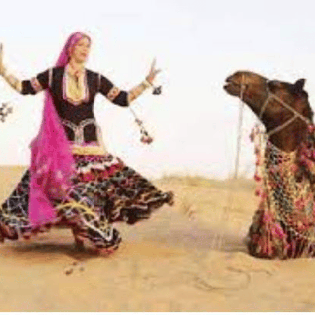 Jodhpur Paseo en camello por el desierto con danza folclórica