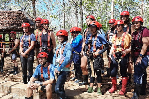 Yogyakarta: Aventura en la Cueva de Jomblang y la Cueva de Pindul en un díaCueva de Jomblang y Cueva de Pindul (ticket de entrada incluido)