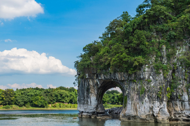 Guilin 5-Day: 5 star Stays with Classic Sights