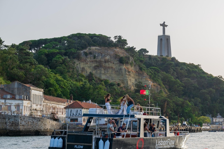 Lisbon Boat Cruise: Must-See Landmarks