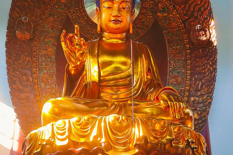 Shanghai: Hangzhou Day Trip with West Lake & Lingyin Temple Shanghai: Hangzhou Guided Day Trip By Bullet Train