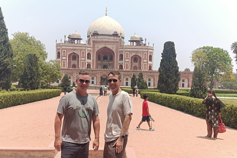 Full Day Delhi Siteseen Tour Including New Delhi & Old Delhi Full Day tour with Transportation, Guide & Entry Ticket.