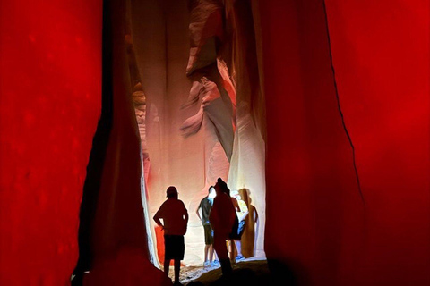 Page: Stargazing Night Tour of Antelope Valley Canyon