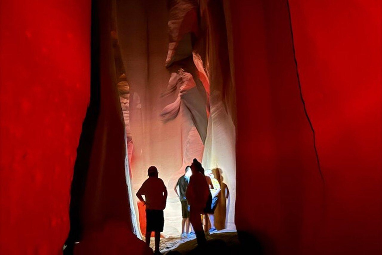 Page: Stargazing Night Tour of Antelope Valley Canyon