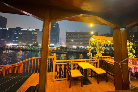 Dubaj: Luksusowy rejs z muzyką na żywo