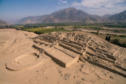 Lima: Full day City of Caral | Entrance - Group service |