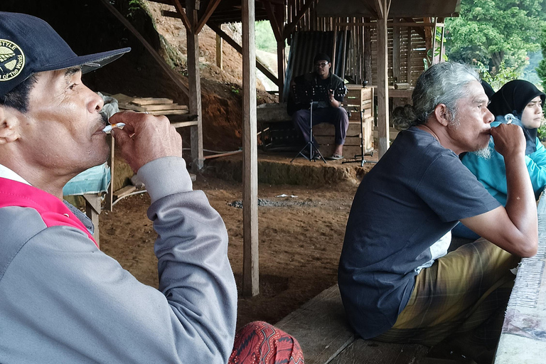 Mount Sago: Summit Zen & Palm Sugar Tour" Summer Experience ; Sikabu-kabu