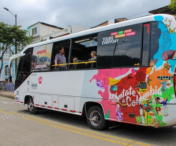 Hop On Bogotá - Autocarro panorâmico da cidade