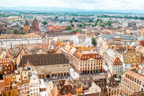 Najlepsze w Strasburgu: prywatna wycieczka piesza z lokalnym przewodnikiemPrywatna piesza wycieczka po mieście - 2 godz.