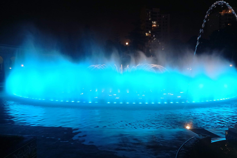 Miasto nocą z Muzeum Larco i magicznym obwodem wodnym