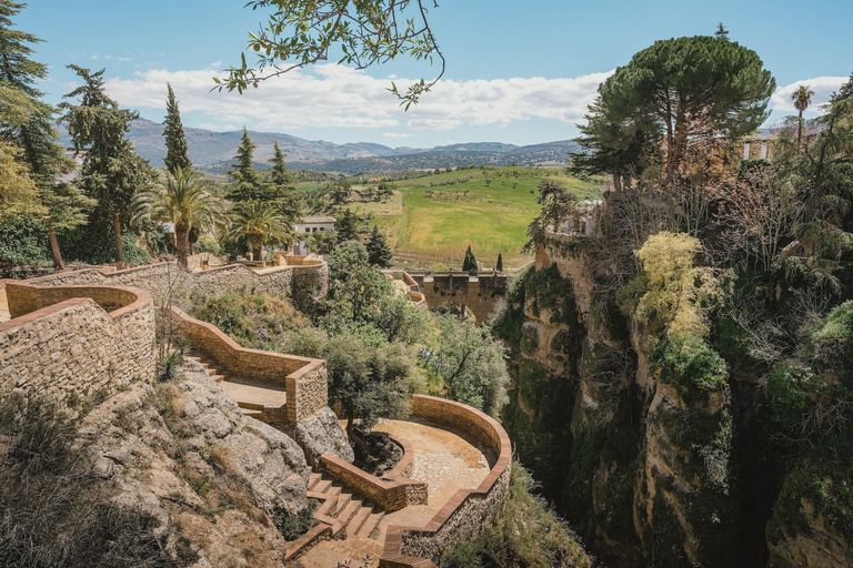 Ronda: Journey through the skies of Andalusia
