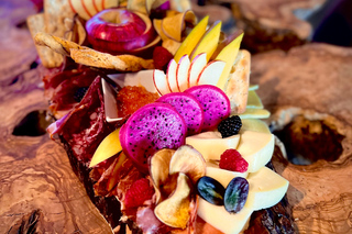 Lisbon: Premium Port Wine Tasting & Tapas