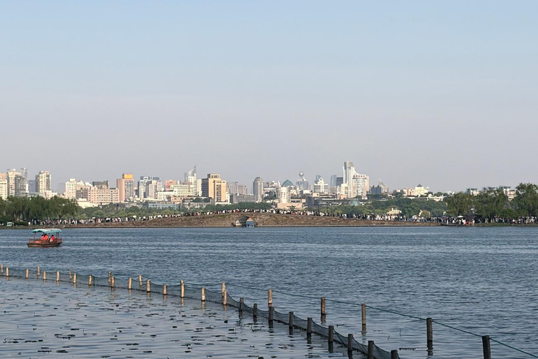 Hangzhou: West Lake Half-Day Tour with Boat Ride