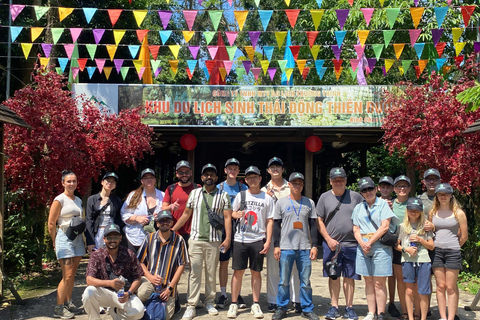 Phong Nha National Park: Paradise Cave Half-Day Tour Pickup in Hue and drop-off in Phong Nha