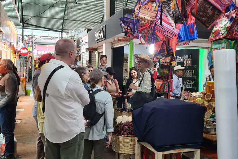 Oaxaca: Odkryj Monte Albán i targi w OaxacaOaxaca: Odkryj Monte Albán i smaki targowisk