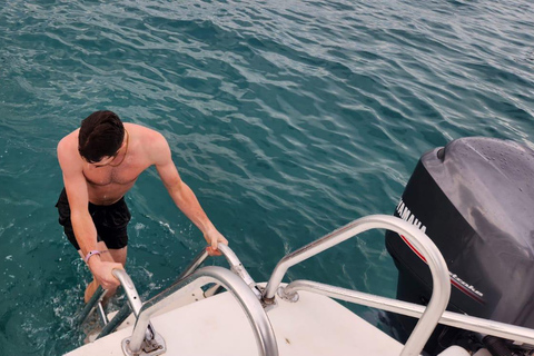 Puerto Plata: Party Catamaran to Sosua Bay Puerto Plata: Party Boat Catamaran to Sosua Bay