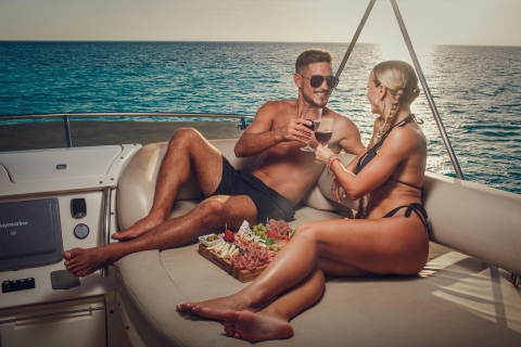 Cancun: Luxus und Eleganz an Bord51' Catamarán Leopard PowerCat