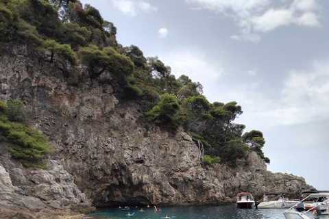 Dubrovnik:A unique multi-day adventure of sailing on a yacht