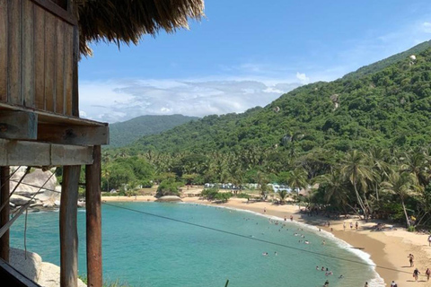 Traslado en Lancha Parque Tayrona Cabo san juan