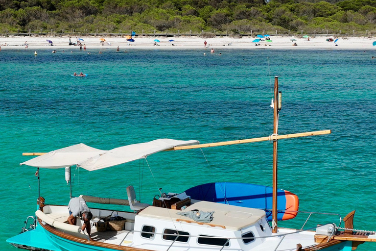 Menorca: Private Boat Ride through the Southern Coves from Cala Galdana