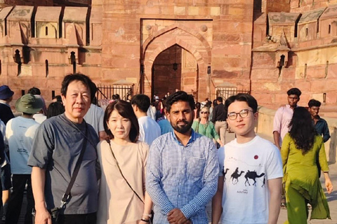 Delhi: All-Inclusive Taj Mahal & Agra Tour w/ Entry & Guide Local Expert Tour Guide Only