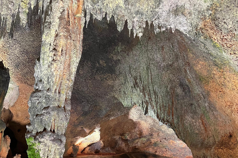 Private Romana city Tour, Cave of Wonders & Horseback riding
