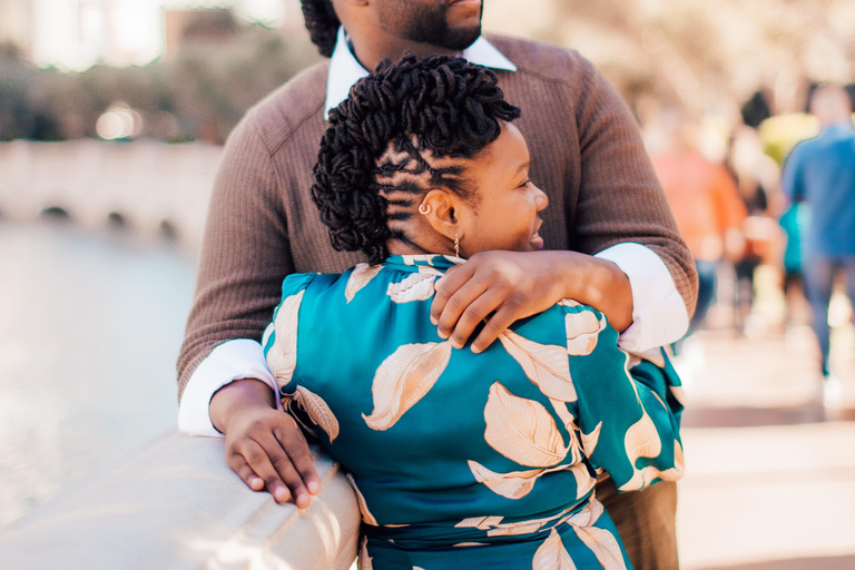 Private Vacation Photoshoot with Photographer in Las Vegas 1 HOUR MORNING SESSION LAS VEGAS