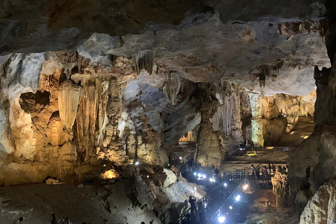 Vanuit Dong Hoi/Phong Nha: Paradijsgrot -Phong Nha GrottentochtTour zonder entreegelden