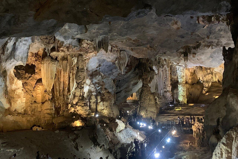 Vanuit Dong Hoi/Phong Nha: Paradijsgrot -Phong Nha GrottentochtTour zonder entreegelden