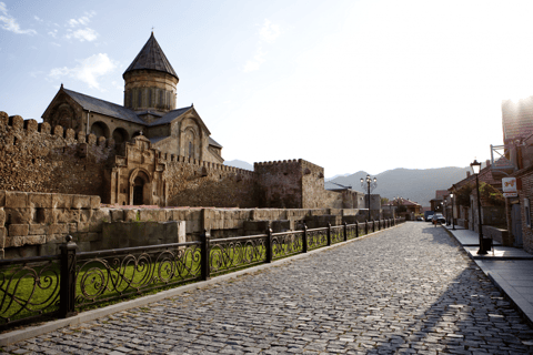 Mtskheta &amp; Jvari: Besök Georgiens första huvudstad