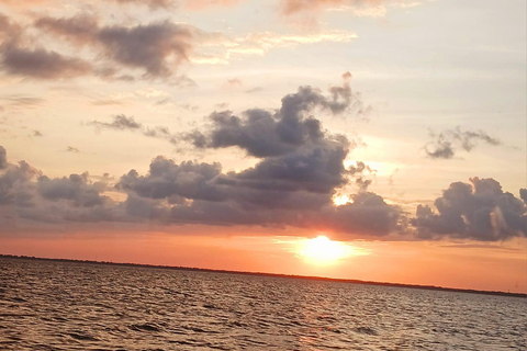 St. Cloud, Florida: 90-Minute Sunset Cruise