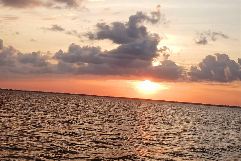 St. Cloud, Florida: 90-Minute Sunset Cruise