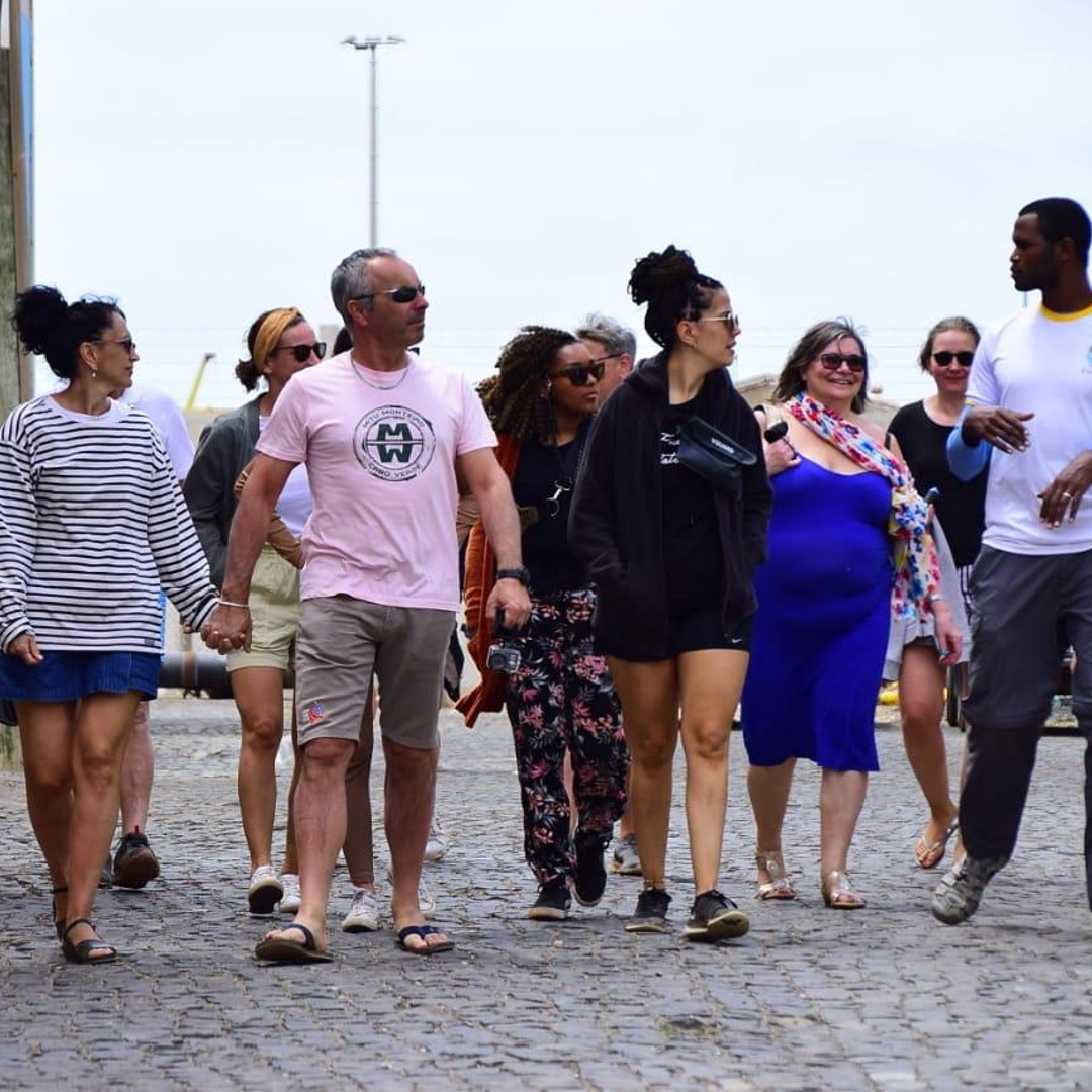 Colagem de mídia