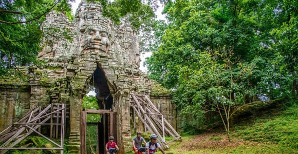 Siem Reap: Angkor Park Jungle Biking Adventure Private Tour