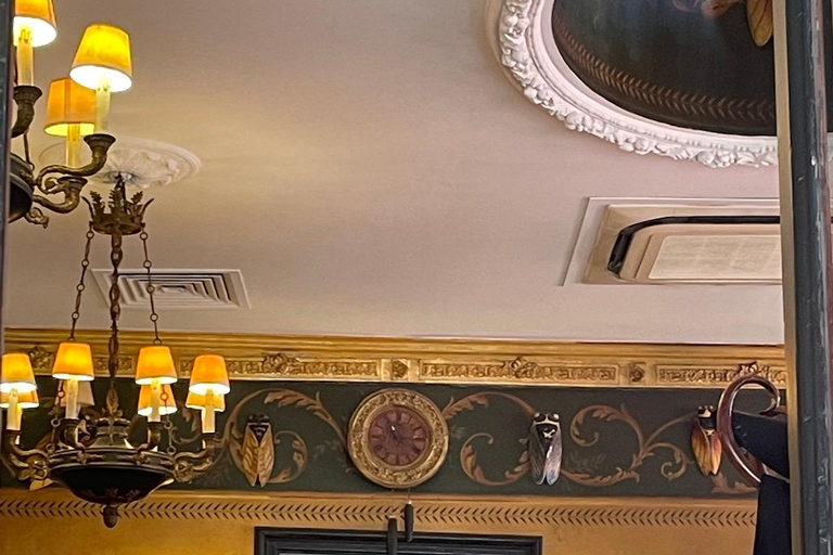 Provence Gourmet Market & Village Tour: Aix, Cucuron, & Lourmarin