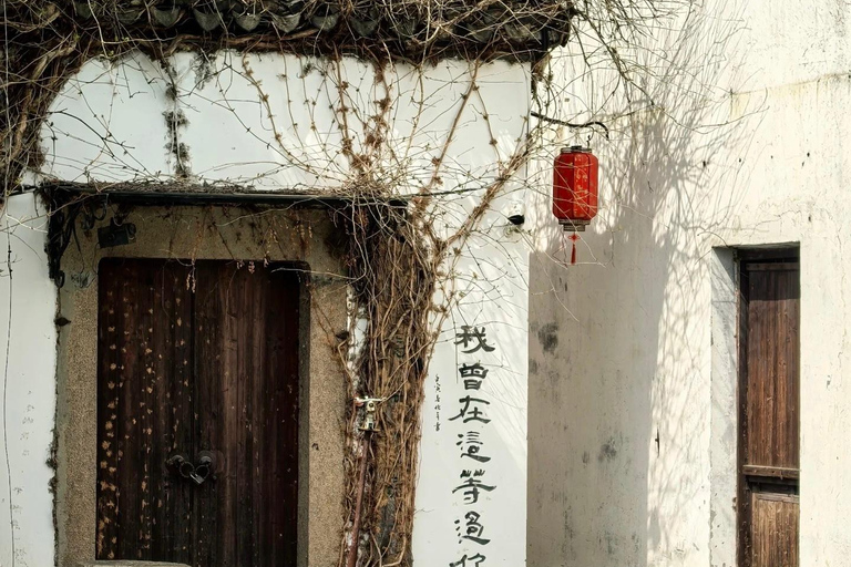 Hangzhou to Jiaxing: South Lake, Local Snack & Heritage Walk