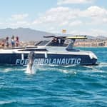 Fuengirola: osservazione dei delfini in yacht con snack e bevande