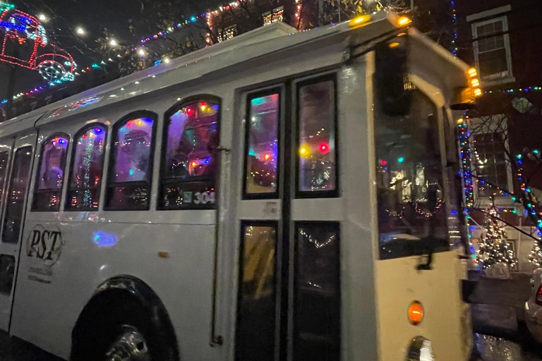 Philadelphia: Holiday Lights Trolley Tour BYOB